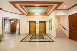 2080 W First St, Fort Myers, FL 33901 - Photo 24