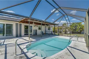 19 NE 20th Pl, Cape Coral, FL 33909 - Photo 28