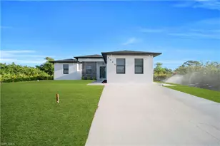 2924 5th St SW, Lehigh Acres, FL 33976 - Photo 4