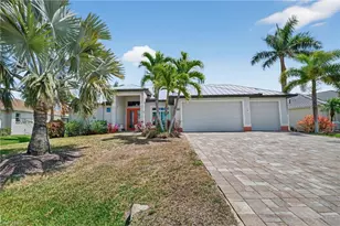 2705 SW 29th Pl, Cape Coral, FL 33914 - Photo 2