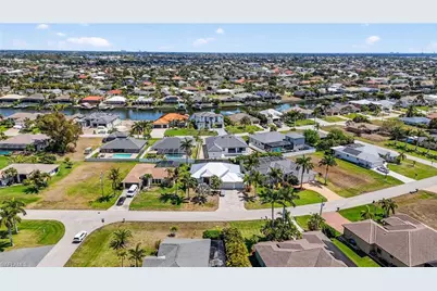 2705 SW 29th Pl, Cape Coral, FL 33914 - Photo 40