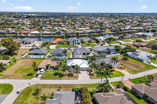 2705 SW 29th Pl, Cape Coral, FL 33914 - Photo 40