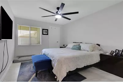 617/619 SE 12th Ct, Cape Coral, FL 33990 - Photo 8