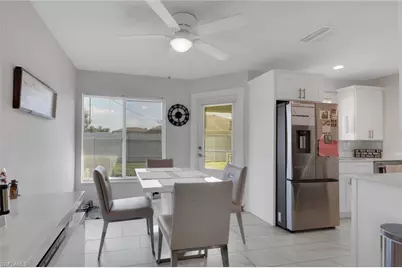 617/619 SE 12th Ct, Cape Coral, FL 33990 - Photo 4