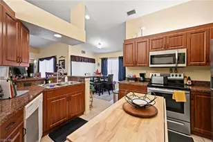 309 SE 18th St, Cape Coral, FL 33990 - Photo 12