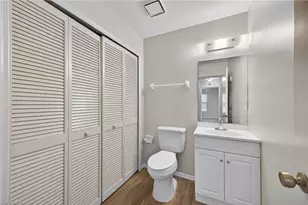 8421 N Haven Ln, Fort Myers, FL 33919 - Photo 16