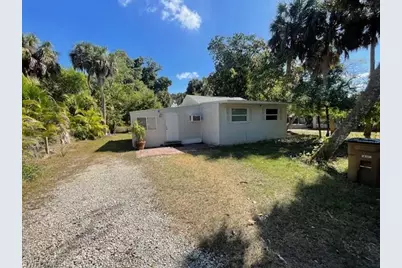 215 Delray Ave, Fort Myers, FL 33905 - Photo 2
