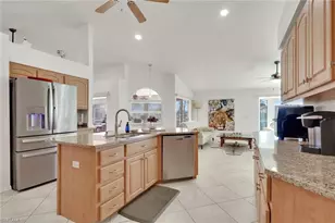 2562 SW 27th Pl, Cape Coral, FL 33914 - Photo 8