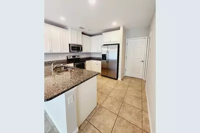 3882 Tilbor Cir, Fort Myers, FL 33916 - Photo 4