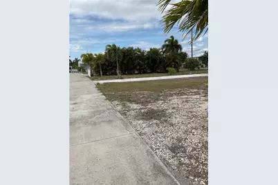 5012 Flamingo Dr, Saint James City, FL 33956 - Photo 16