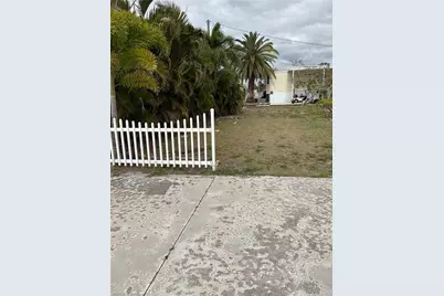 5012 Flamingo Dr, Saint James City, FL 33956 - Photo 10