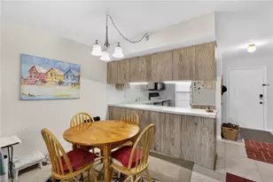 16051 Dublin Cir, Fort Myers, FL 33908 - Photo 12