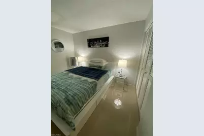 2366 E Mall Dr #414, Fort Myers, FL 33901 - Photo 8