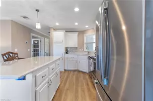 209 Sun Cir, Fort Myers, FL 33905 - Photo 10