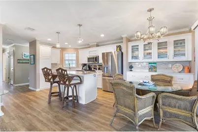 209 Sun Cir, Fort Myers, FL 33905 - Photo 8