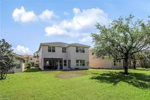 2391 Butterfly Palm Dr, Naples, FL 34119 - Photo 26
