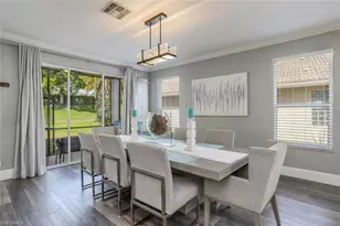 2391 Butterfly Palm Dr, Naples, FL 34119 - Photo 4