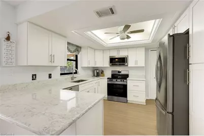 713 SW 39th Ter, Cape Coral, FL 33914 - Photo 4