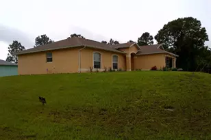 622 Grant Ave, Lehigh Acres, FL 33972 - Photo 2