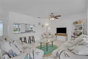 752 Coral Dr, Cape Coral, FL 33904 - Photo 6