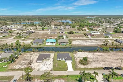 2821 NW 25th Ln, Cape Coral, FL 33993 - Photo 2