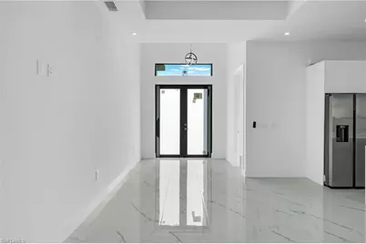 2 SE 20th Ct, Cape Coral, FL 33990 - Photo 8