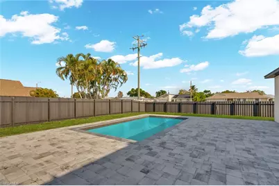 2 SE 20th Ct, Cape Coral, FL 33990 - Photo 40