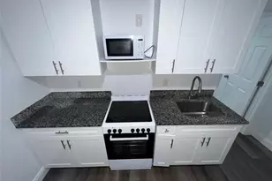 4180 Sabal Ln, Fort Myers, FL 33905 - Photo 6