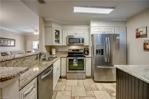 15370 Bellamar Cir, Fort Myers, FL 33908 - Photo 12