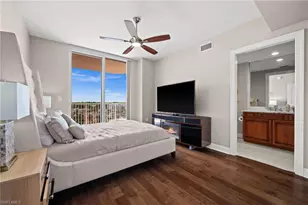2090 W First St, Fort Myers, FL 33901 - Photo 30