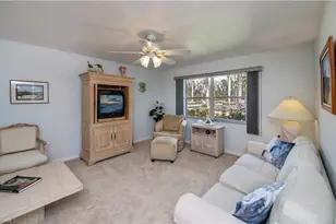 5705 Harbour Club Rd, Fort Myers, FL 33919 - Photo 6