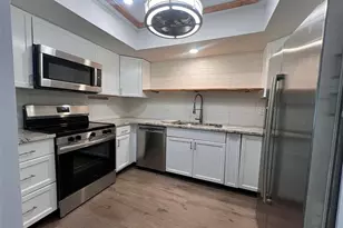 3906 SE 11th Pl, Cape Coral, FL 33904 - Photo 1