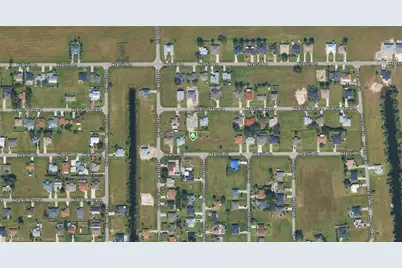 2109 NE 15th St, Cape Coral, FL 33909 - Photo 2