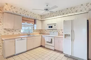 2181 Rio Nuevo Dr, North Fort Myers, FL 33917 - Photo 12