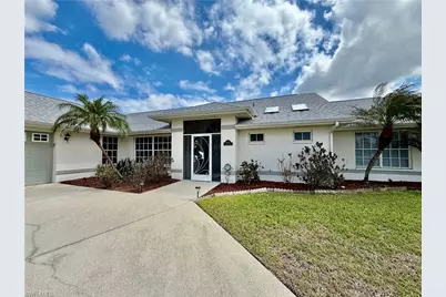 1400 Graham Cir, Lehigh Acres, FL 33936 - Photo 2