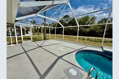 1400 Graham Cir, Lehigh Acres, FL 33936 - Photo 12