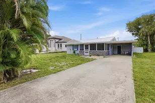 102 Crescent Lake Dr, North Fort Myers, FL 33917 - Photo 1