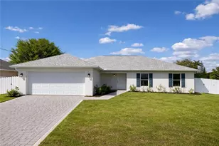 315 NW 18th Terrace, Cape Coral, FL 33993 - Photo 2