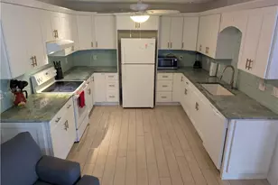 5652 Foxlake Dr, North Fort Myers, FL 33917 - Photo 10