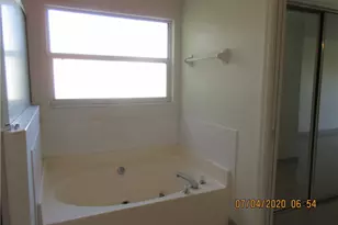 918 NE 13th St, Cape Coral, FL 33909 - Photo 22