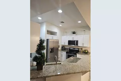 918 NE 13th St, Cape Coral, FL 33909 - Photo 48