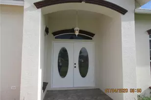 918 NE 13th St, Cape Coral, FL 33909 - Photo 14