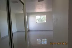 918 NE 13th St, Cape Coral, FL 33909 - Photo 18
