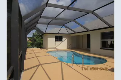 918 NE 13th St, Cape Coral, FL 33909 - Photo 6