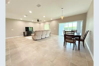 910 SW 33rd Ter, Cape Coral, FL 33914 - Photo 8