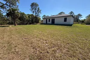 1037 Barcelona St E, Lehigh Acres, FL 33974 - Photo 20