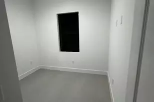 1037 Barcelona St E, Lehigh Acres, FL 33974 - Photo 14