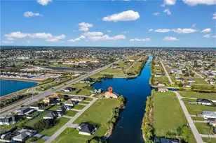 814 NW 11th Pl, Cape Coral, FL 33993 - Photo 38