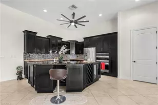 4928 SW 11th Pl, Cape Coral, FL 33914 - Photo 4