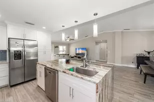 923 Alvin Ave, Lehigh Acres, FL 33971 - Photo 8